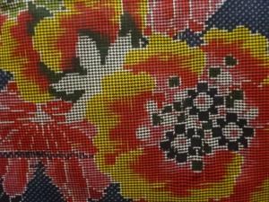 アンティーク　花模様織出し本場泥大島紬着物（5マルキ）